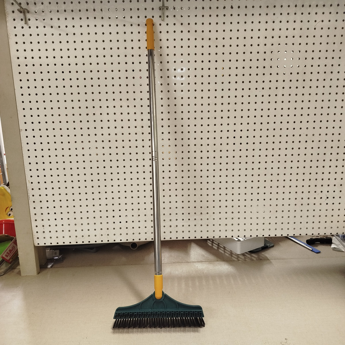 2-in-1 Floor Scrub Brush – Rotating with Long Handle
