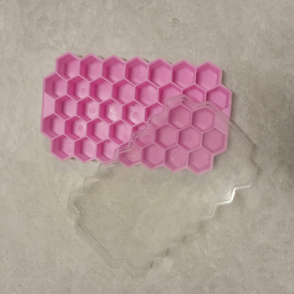 HONEY ICE CUBE