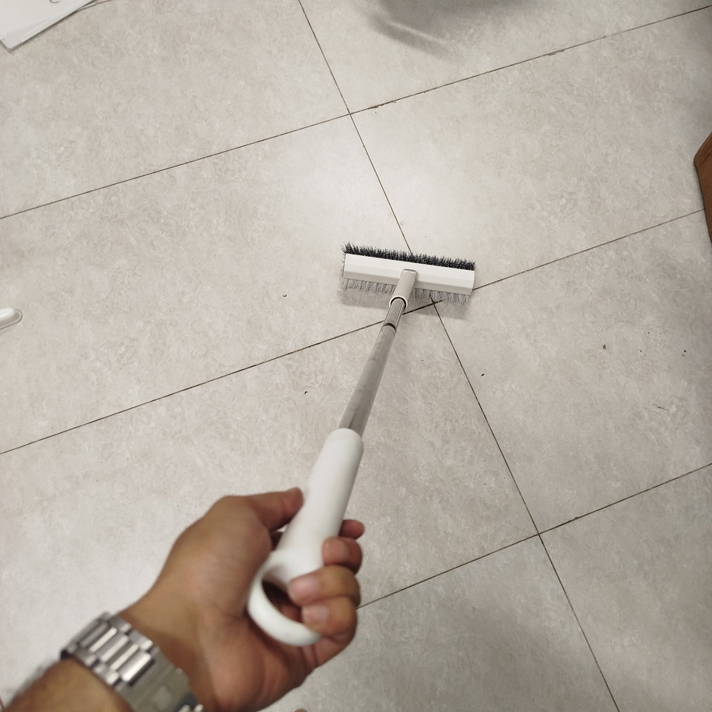 V Shape Bathroom Corner Brush -