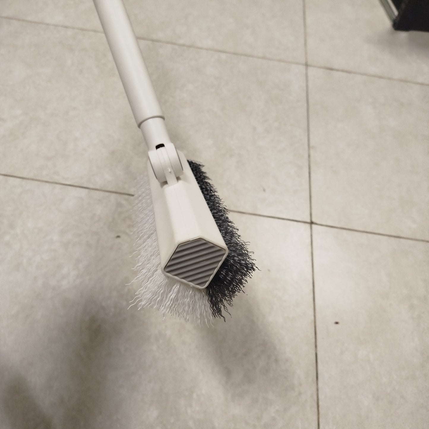 V Shape Bathroom Corner Brush -